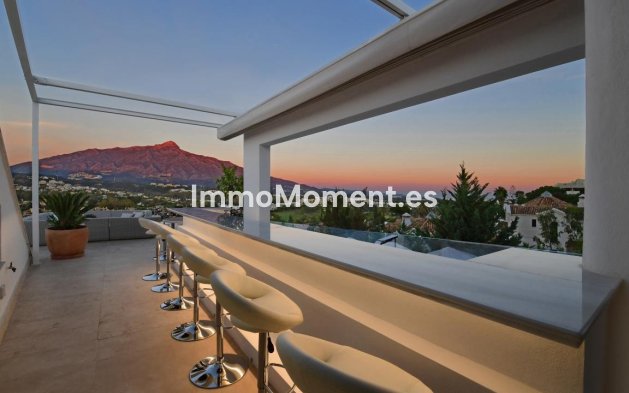 Resale - Detached villa - Marbella - Nueva Andalucía