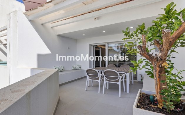 Resale - Apartment - Sotogrande - Sotogrande Costa