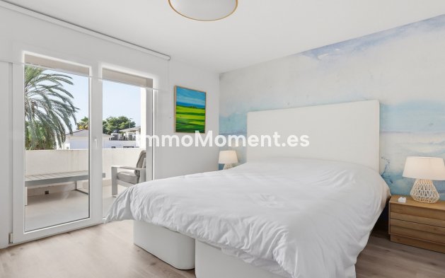 Resale - Apartment - Sotogrande - Sotogrande Costa