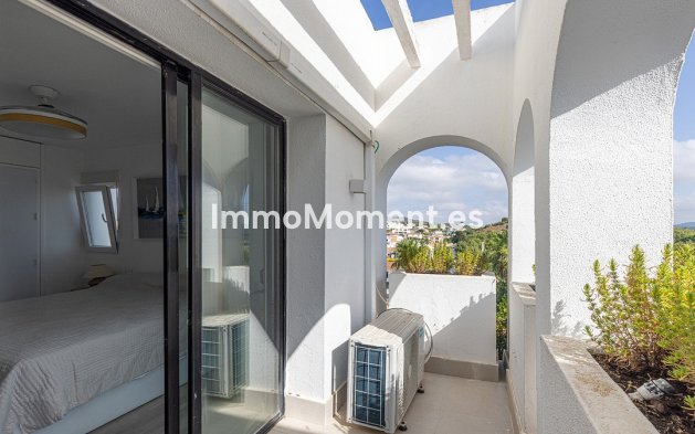 Resale - Apartment - Sotogrande - Sotogrande Costa