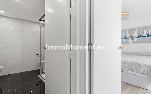Resale - Apartment - Sotogrande - Sotogrande Costa