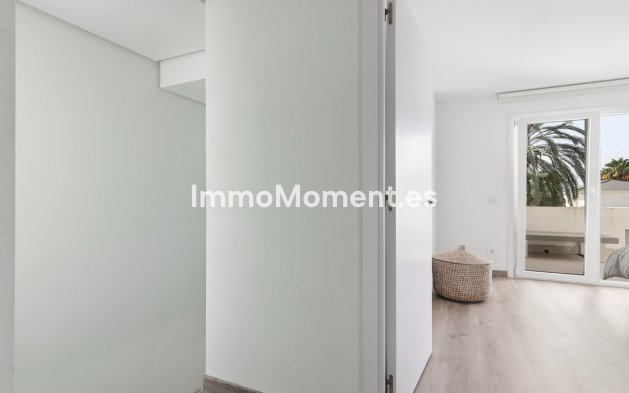Resale - Apartment - Sotogrande - Sotogrande Costa