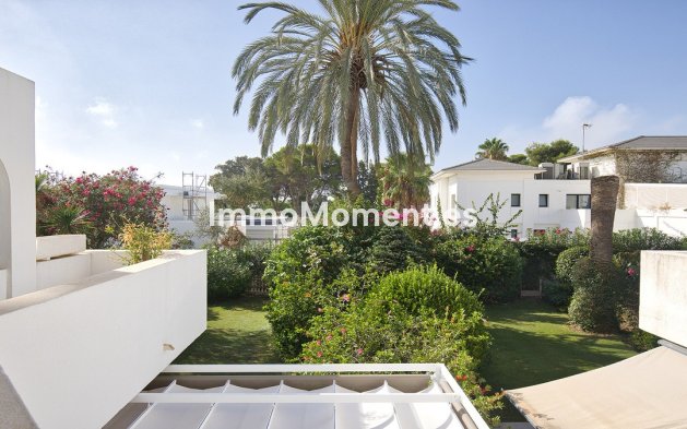 Resale - Apartment - Sotogrande - Sotogrande Costa