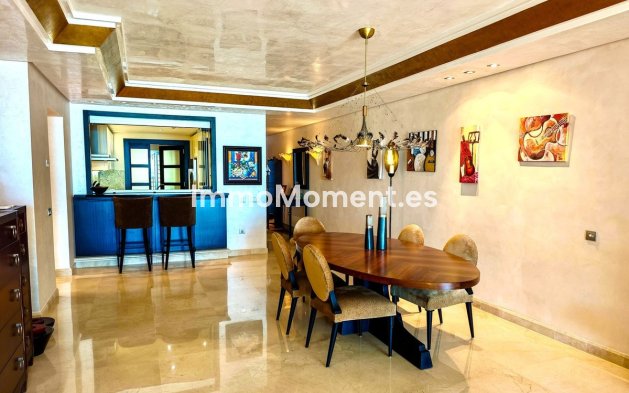 Resale - Apartment - Marbella - Los Monteros