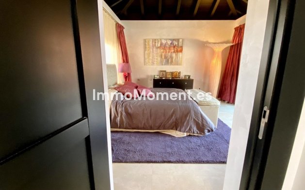 Resale - Apartment - Marbella - Los Monteros