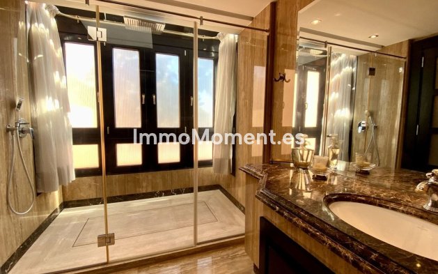 Resale - Apartment - Marbella - Los Monteros