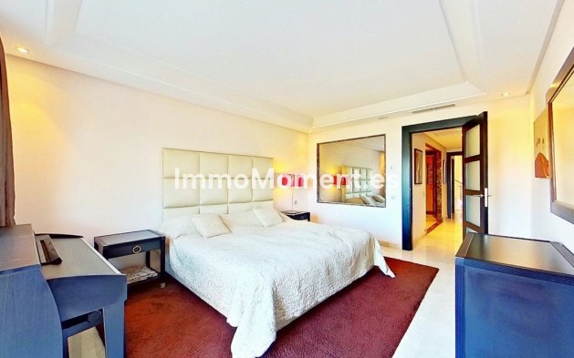 Resale - Apartment - Marbella - Los Monteros
