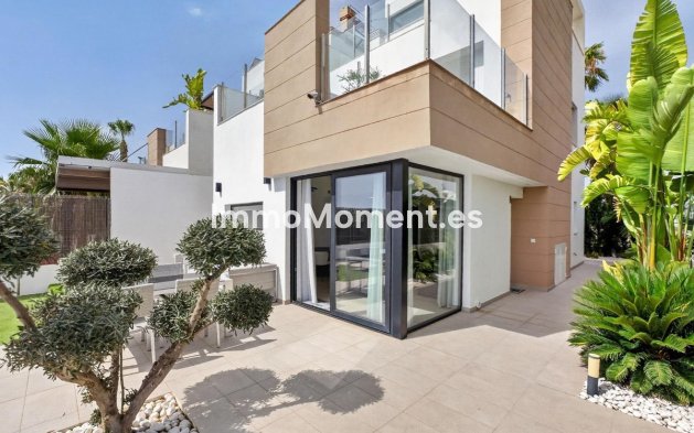 Resale - Detached villa - Guardamar del Segura - Guardamar del Segura Centro