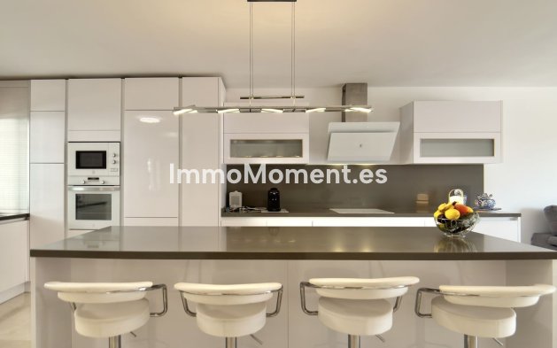 Revente - Appartement - Marbella - Nueva Andalucía
