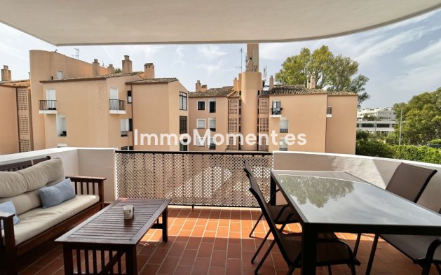 Revente - Appartement - Marbella - Nueva Andalucía