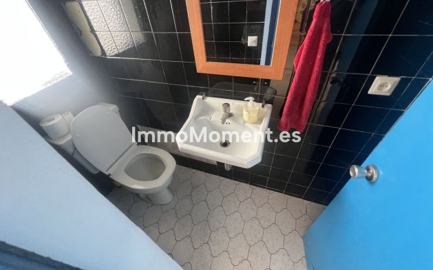 Resale - Detached villa - Estepona - Estepona Centro