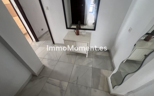 Resale - Detached villa - Estepona - Estepona Centro
