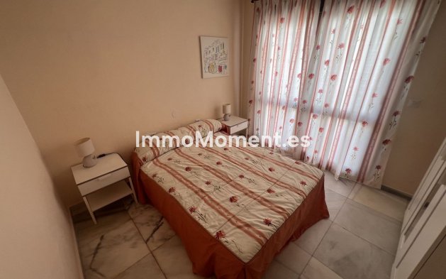 Resale - Detached villa - Estepona - Estepona Centro
