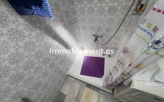 Resale - Detached villa - Estepona - Estepona Centro
