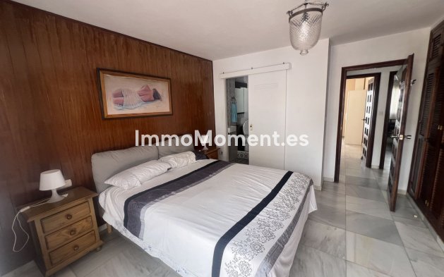 Resale - Detached villa - Estepona - Estepona Centro