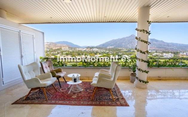 Revente - Appartement - Marbella - Nueva Andalucía