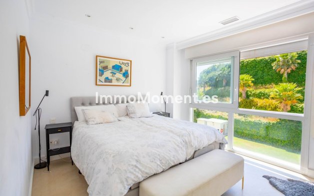 Revente - Appartement - Marbella - Nueva Andalucía