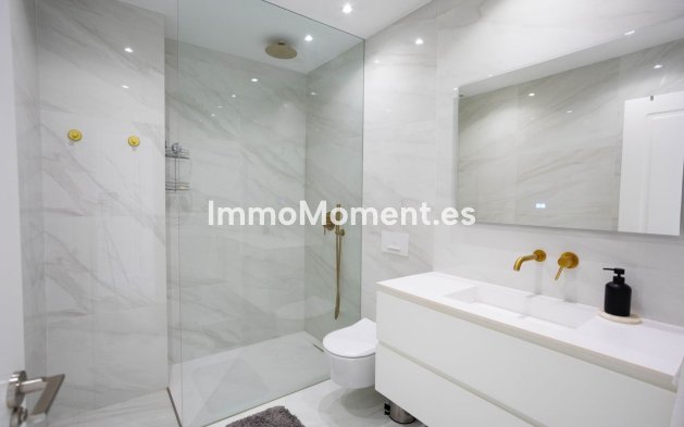 Revente - Appartement - Marbella - Nueva Andalucía