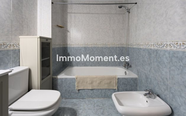 Wiederverkauf - Wohnung - Fuengirola - Carvajal
