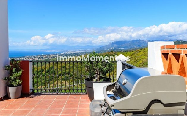 Resale - Apartment - Mijas - Calahonda