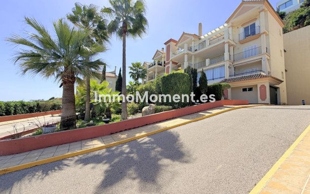 Resale - Apartment - Manilva - La Duquesa