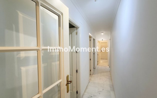 Resale - Apartment - Manilva - La Duquesa