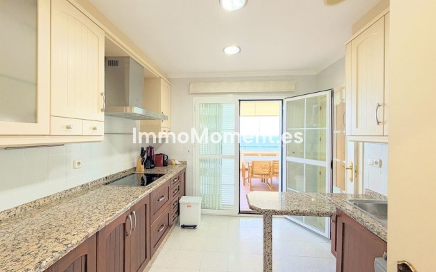 Resale - Apartment - Manilva - La Duquesa