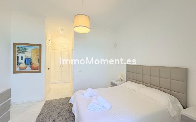 Resale - Apartment - Manilva - La Duquesa