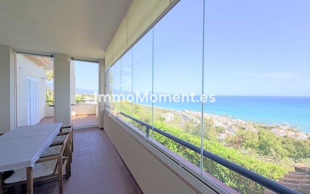 Resale - Apartment - Manilva - La Duquesa