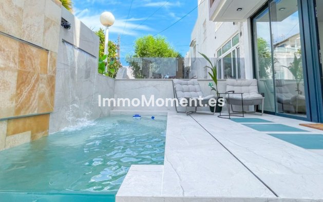 Revente - Maison mitoyenne - Torrevieja - Torrevieja Centro