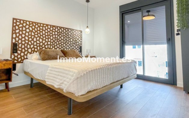 Revente - Maison mitoyenne - Torrevieja - Torrevieja Centro