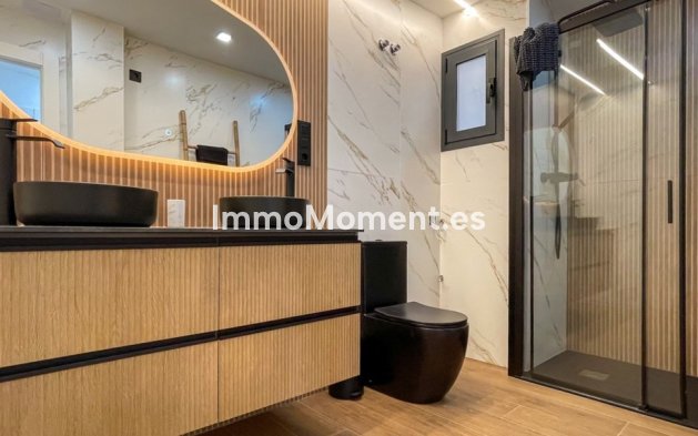 Revente - Maison mitoyenne - Torrevieja - Torrevieja Centro