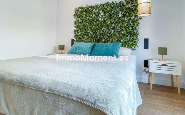 Revente - Maison mitoyenne - Torrevieja - Torrevieja Centro