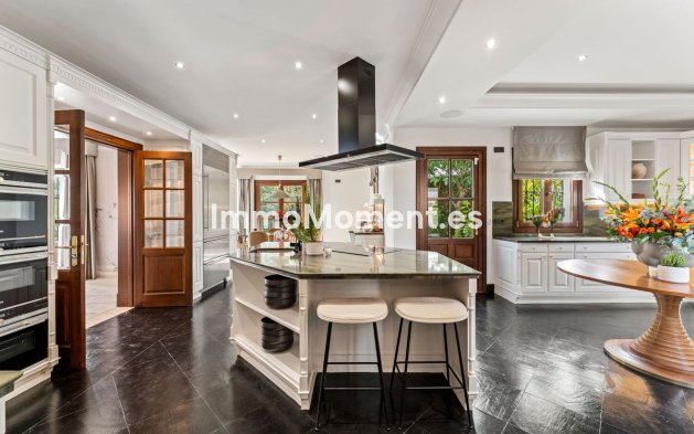 Resale - Detached villa - Benahavís - Benahavís Centro