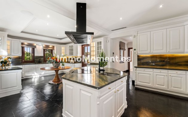 Resale - Detached villa - Benahavís - Benahavís Centro