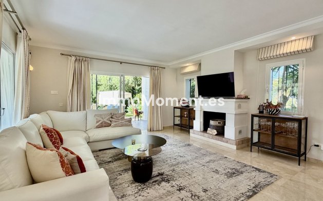 Bestaande woning - Vrijstaande villa - Marbella - El Rosario