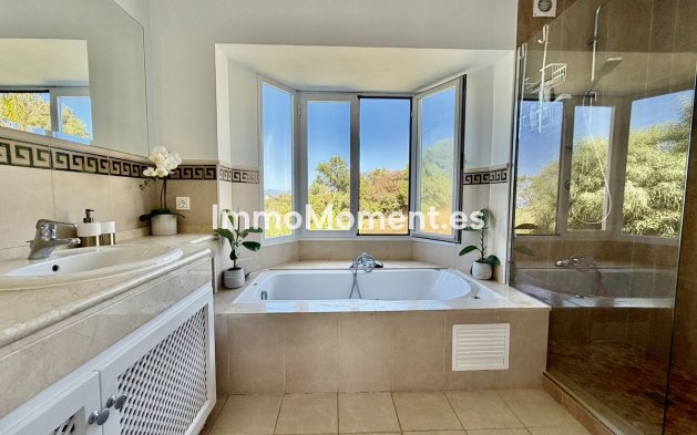 Bestaande woning - Vrijstaande villa - Marbella - El Rosario