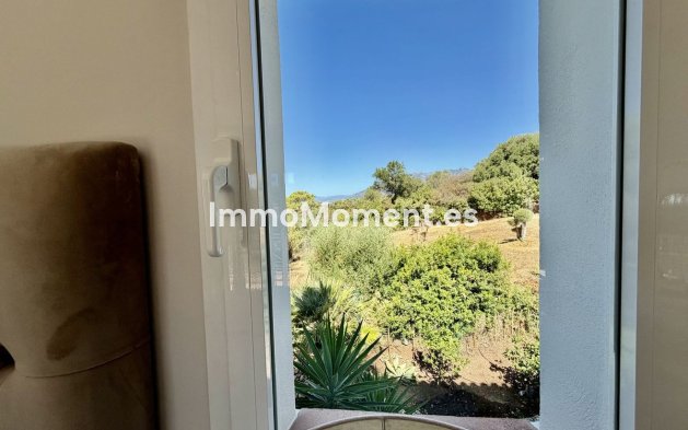 Bestaande woning - Vrijstaande villa - Marbella - El Rosario