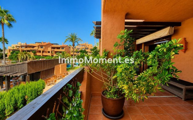 Reventa - Apartamento - Estepona  - Estepona Centro