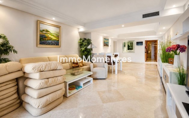 Reventa - Apartamento - Estepona  - Estepona Centro