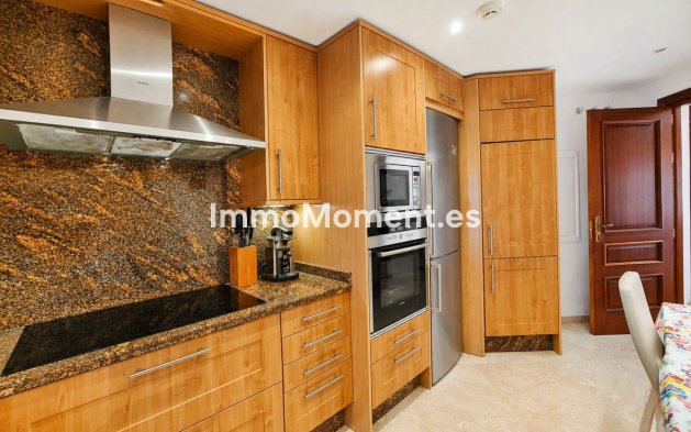 Reventa - Apartamento - Estepona  - Estepona Centro