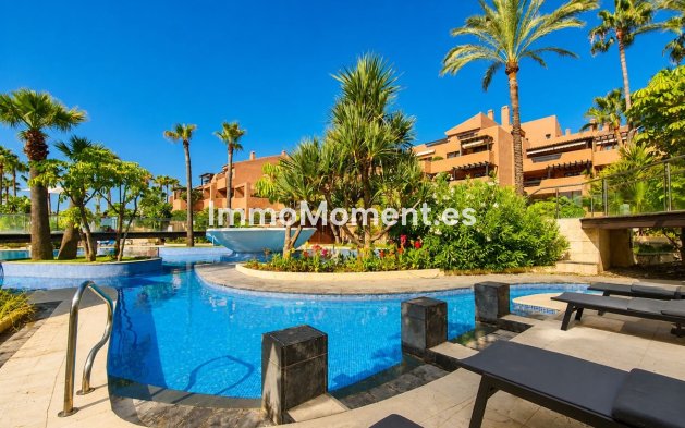Reventa - Apartamento - Estepona  - Estepona Centro