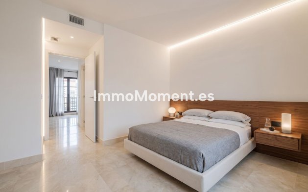 Reventa - Apartamento - Benahavís - Los Arqueros