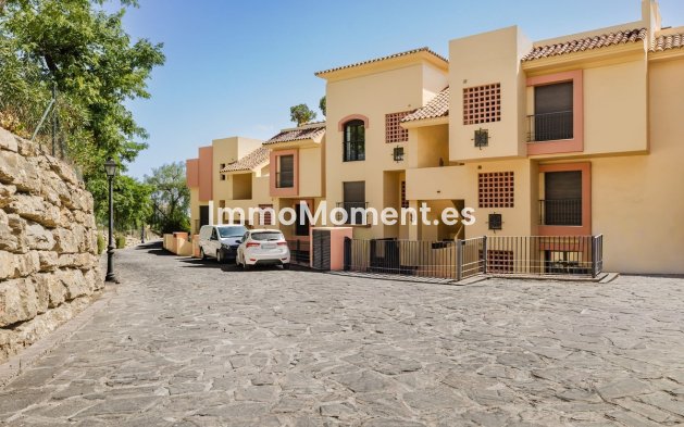 Reventa - Apartamento - Benahavís - Los Arqueros