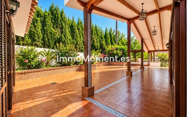 Resale - Detached villa - Marbella - Río Real