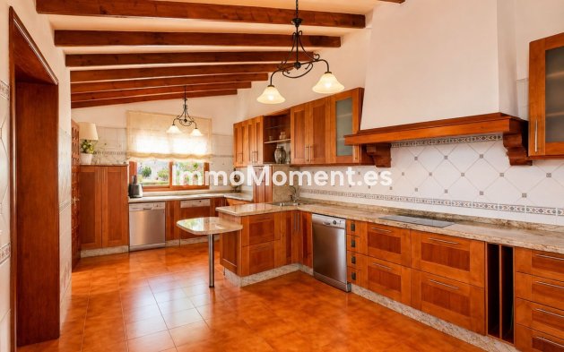 Resale - Detached villa - Marbella - Río Real