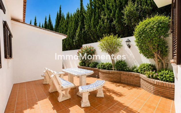 Resale - Detached villa - Marbella - Río Real