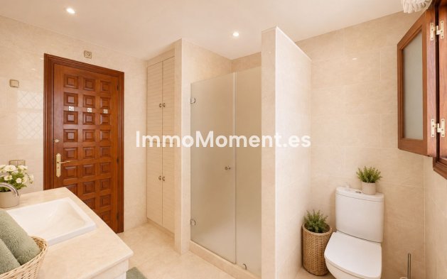 Resale - Detached villa - Marbella - Río Real
