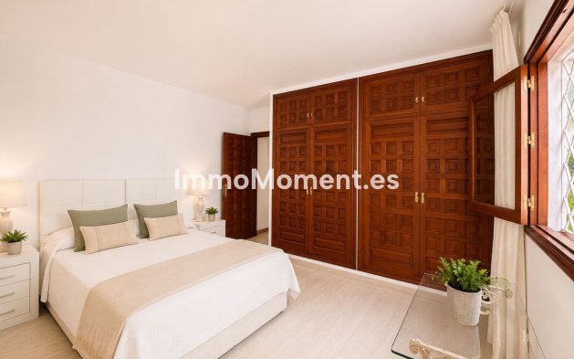 Resale - Detached villa - Marbella - Río Real