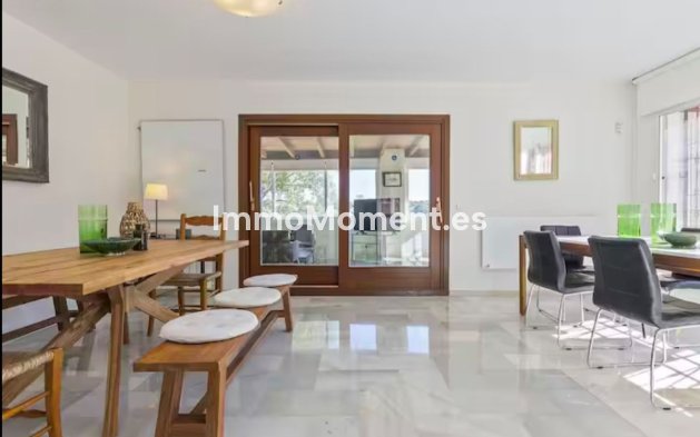 Wiederverkauf - Freistehende Villa - Marbella - Elviria